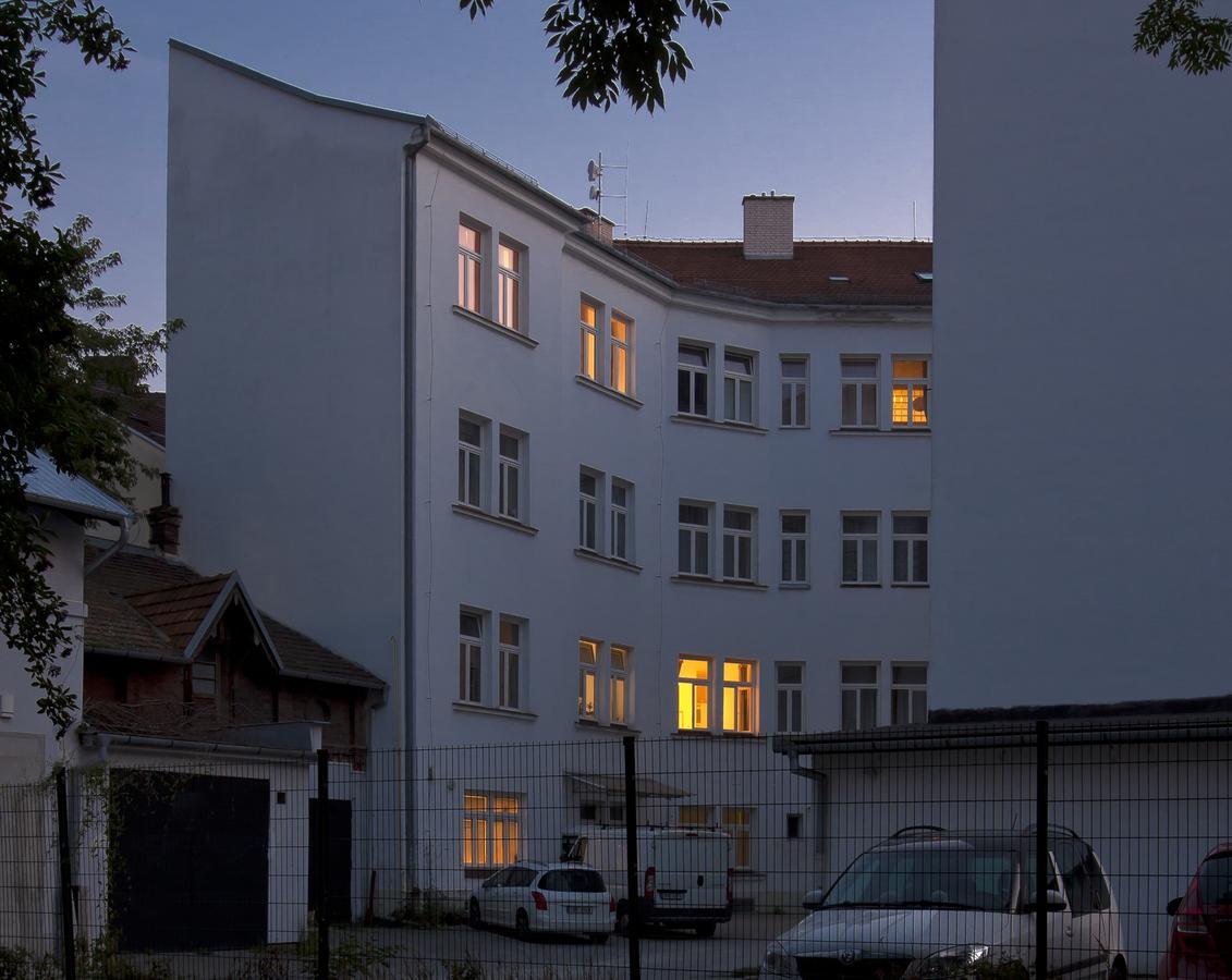 Cosy Design Apartment II Brünn Exterior foto